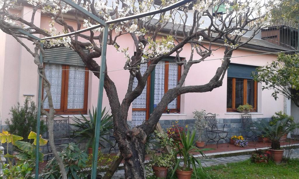 Casa Tra Il Verde E Il Blu Γένοβα Εξωτερικό φωτογραφία